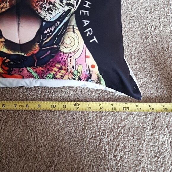 NWOT  Pittbull pillow  - Picture 5 of 5